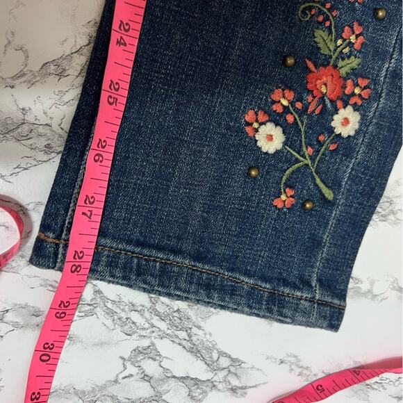 Pilcro Anthropologie Floral
Embroidered Hyphen Straight Jean Sz 27 - Picture 6 of 8